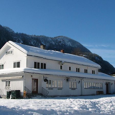 Nordbo Pensjonat Hotel Hjartdal Exterior photo